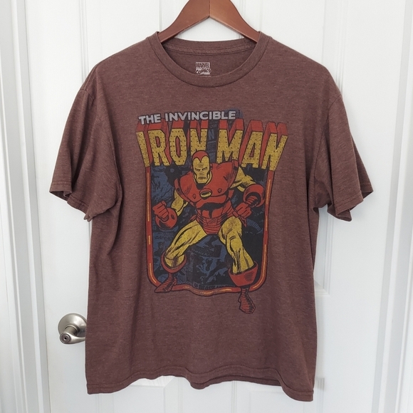Iron Man T-Shirt Large - Picture 1 of 4
